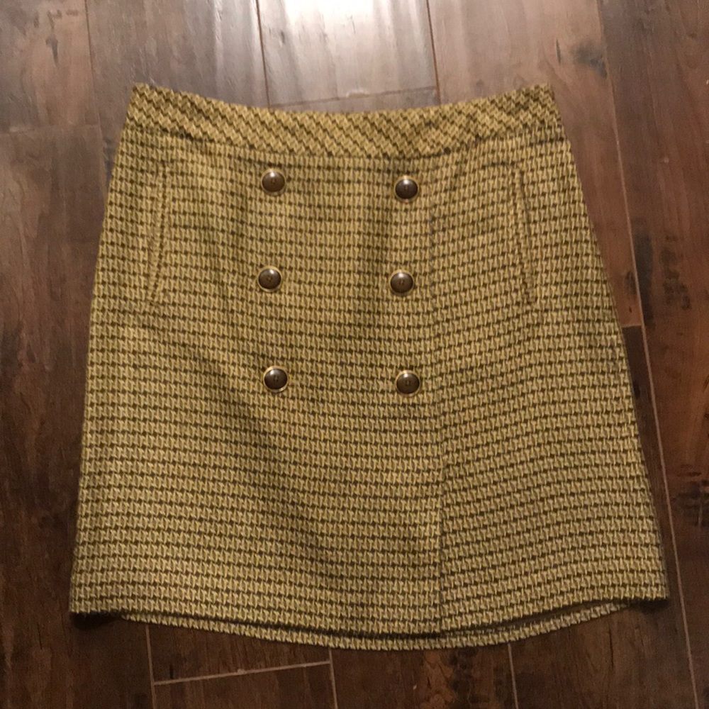 FLASH SALE Ann Taylor checked skirt
